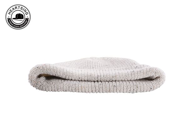 Custom Slouchy White Spotted Yarn Beanie Hat-b012